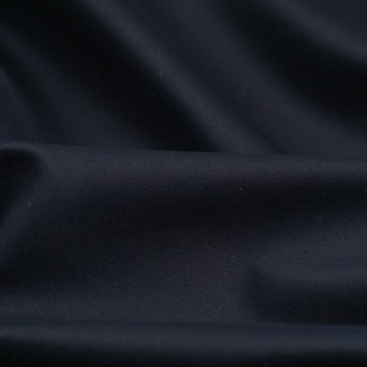 Tela de softshell forro polar detalle azul marino