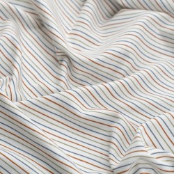 Tela de punto camiseta rayas arrugada