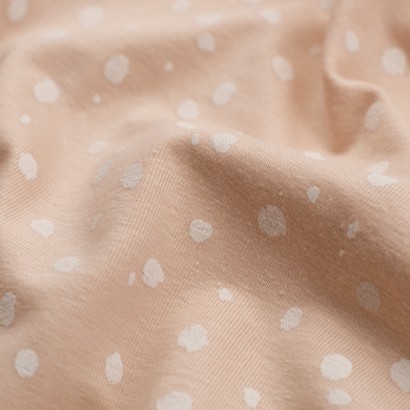 Tela de punto camiseta manchas detalle