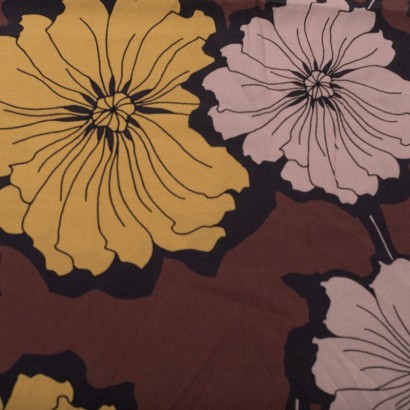 Tela de crepé fino flor grande lisa