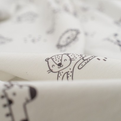 Tela de punto camiseta selva detalle