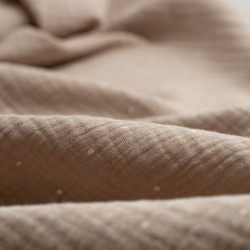 Tela de muselina topos detalle