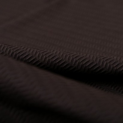 Tela de licra espiga detalle negro