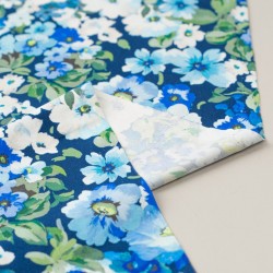Tela de licra floral petunias revés