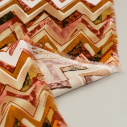 Tela de viscosa zig zag de colores revés