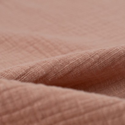 Tela de muselina con trama detalle rosa palo