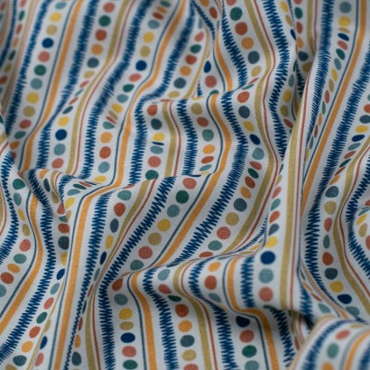 Tela de popelín aulatex topos en línea textura