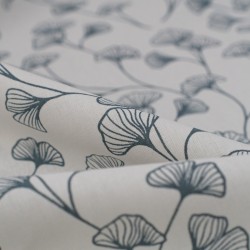 Tela de algodón hojas de ginko detalle azul ceniza 