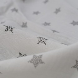 Tela de muselina estrellas punteadas detalle