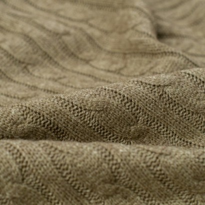 Tela de punto ochos trenzados detalle verde oliva