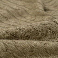 Tela de punto ochos trenzados detalle verde oliva