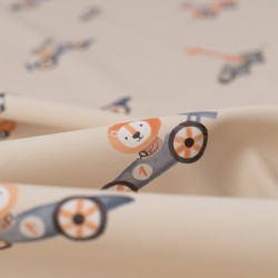 Tela de impermeable animales pilotos detalle