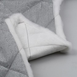 Tela de impermeable acolchado rombo revés