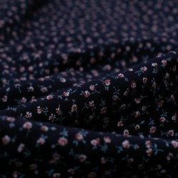 Tela de punto florecillas detalle