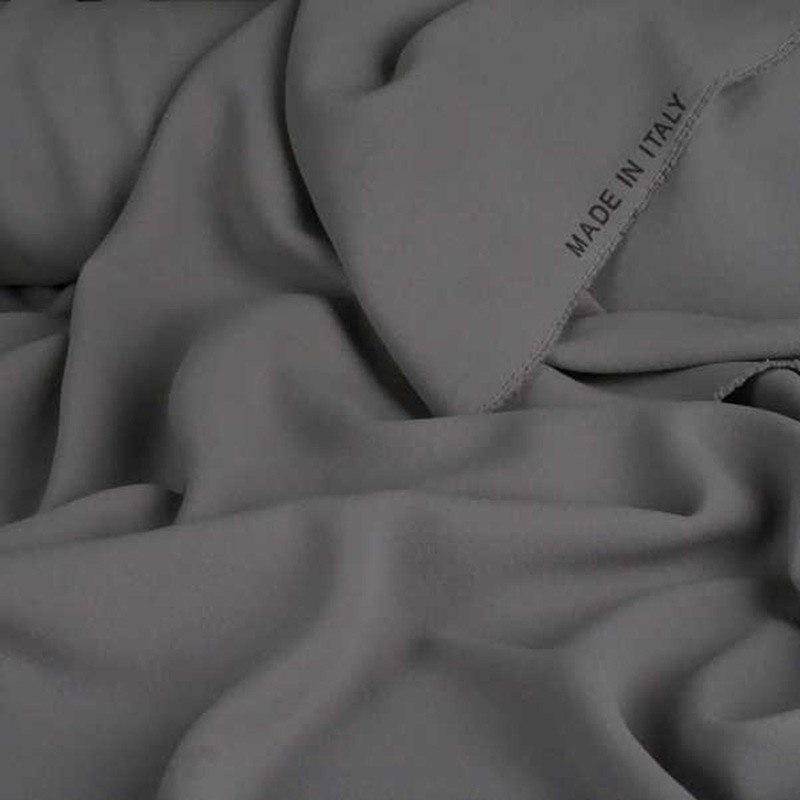Tela de crepé gris arrugada Tela de crepé gris arrugada