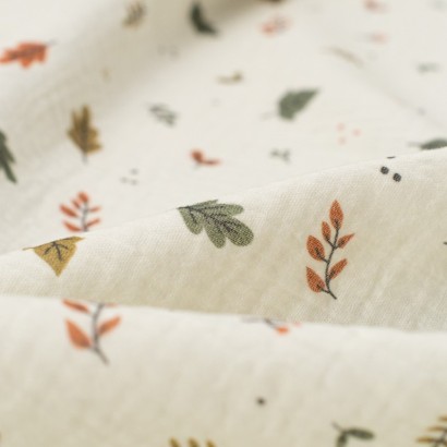 Tela de muselina hojas silvestres detalle