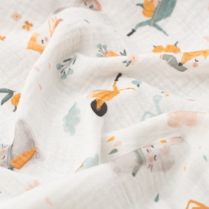 Tela de muselina animales del bosque textura