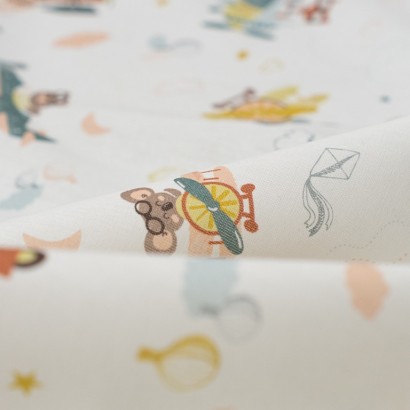 Tela de algodon animales en avionetas detalle