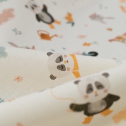 Tela de algodon oso panda en el jardin detalle