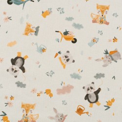 Tela de algodon oso panda en el jardin lisa