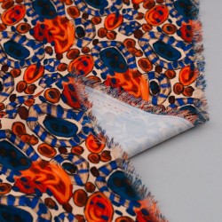 Tela de crepe estampado abstracto revés