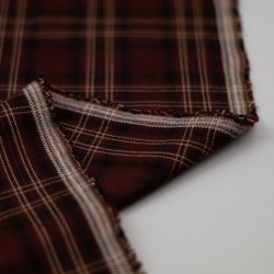 Tela de sarga tartan granate revés