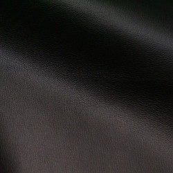 Tela de polipiel fina detalle negro